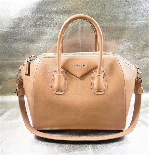 antigona givenchy gebraucht|Givenchy Antigona .